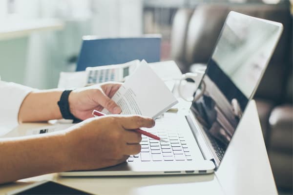 Contacte con Audífonos Escoita